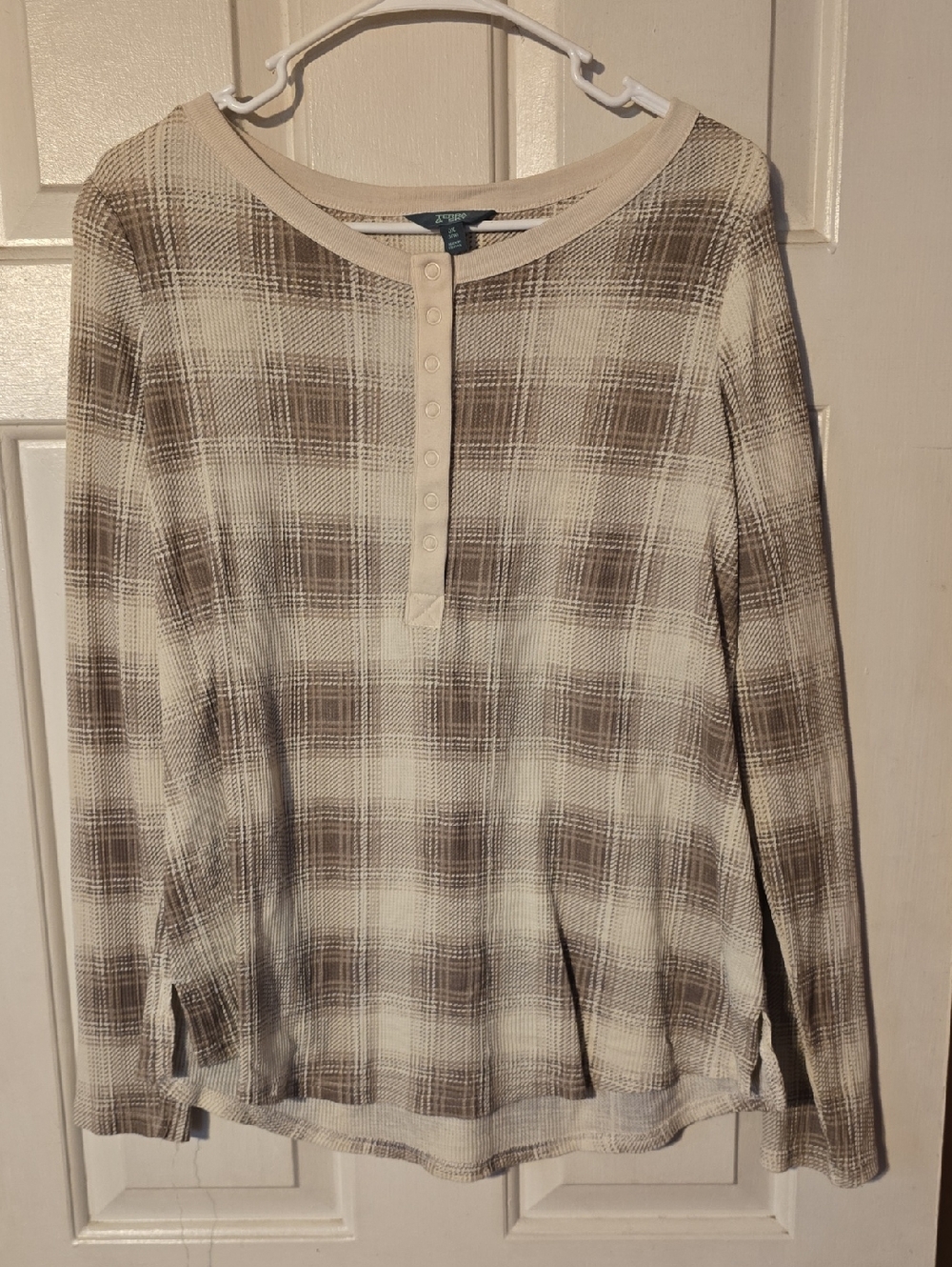 Terra & Sky Cream and Brown Plaid Henley Top